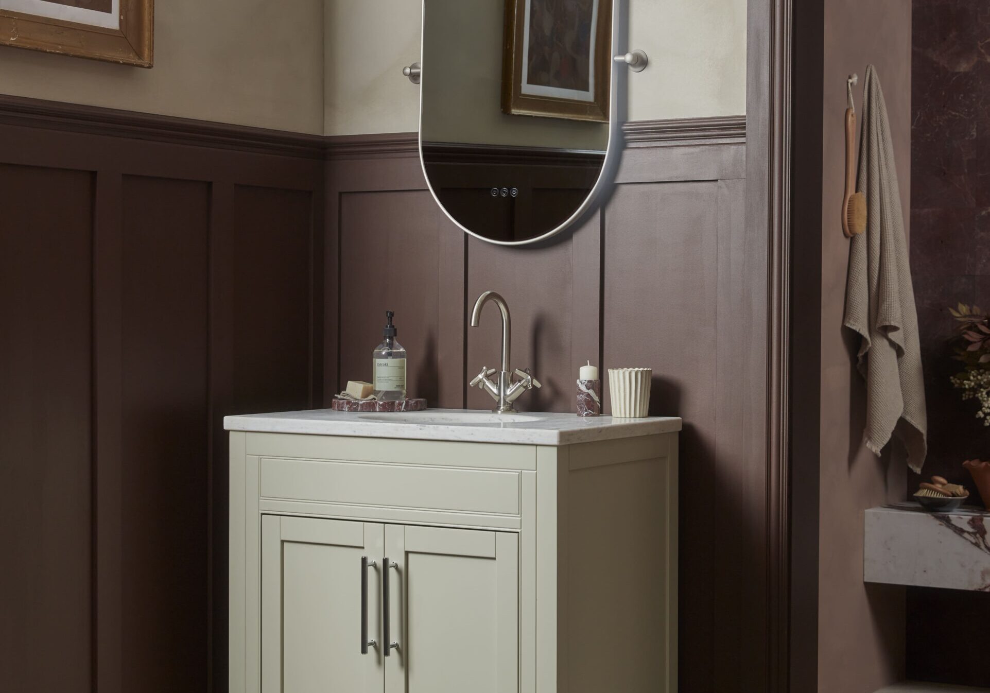 Widcombe Parchment 800 Lifestyle_2